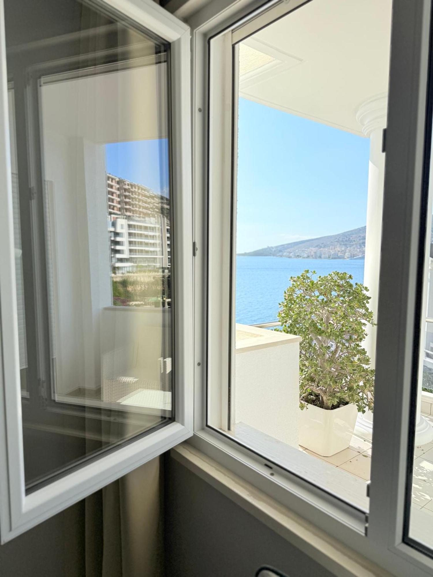 Limani Deluxe Apartments Sarandë Exterior foto